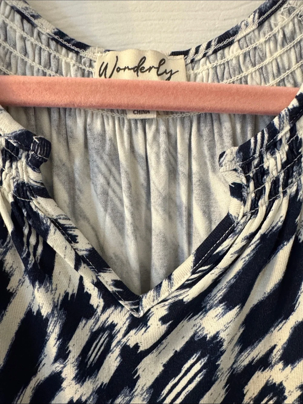 Wonderly Blouse (Blue) - Picture 2 of 4